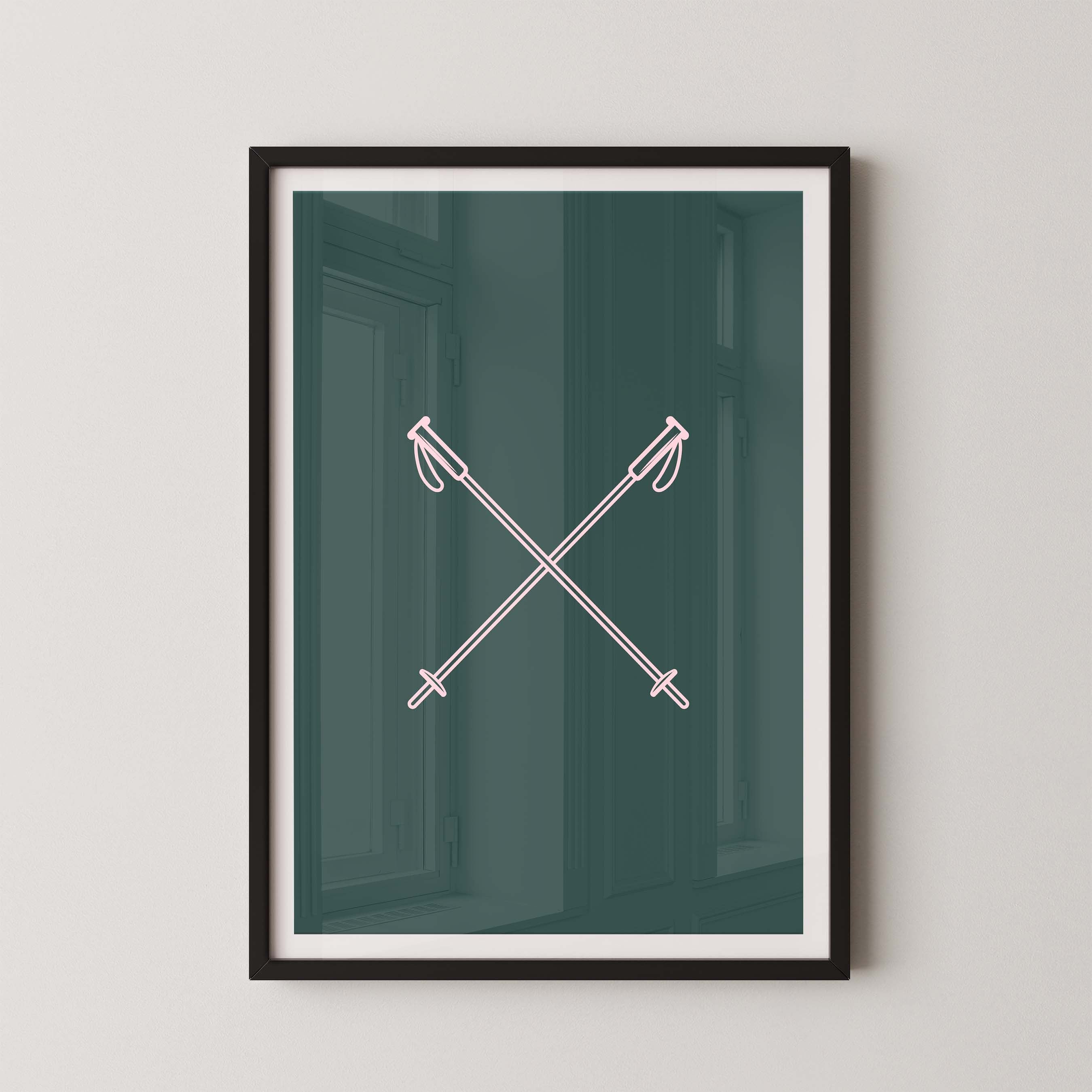 Minimalist Poles in Kelly and Pink