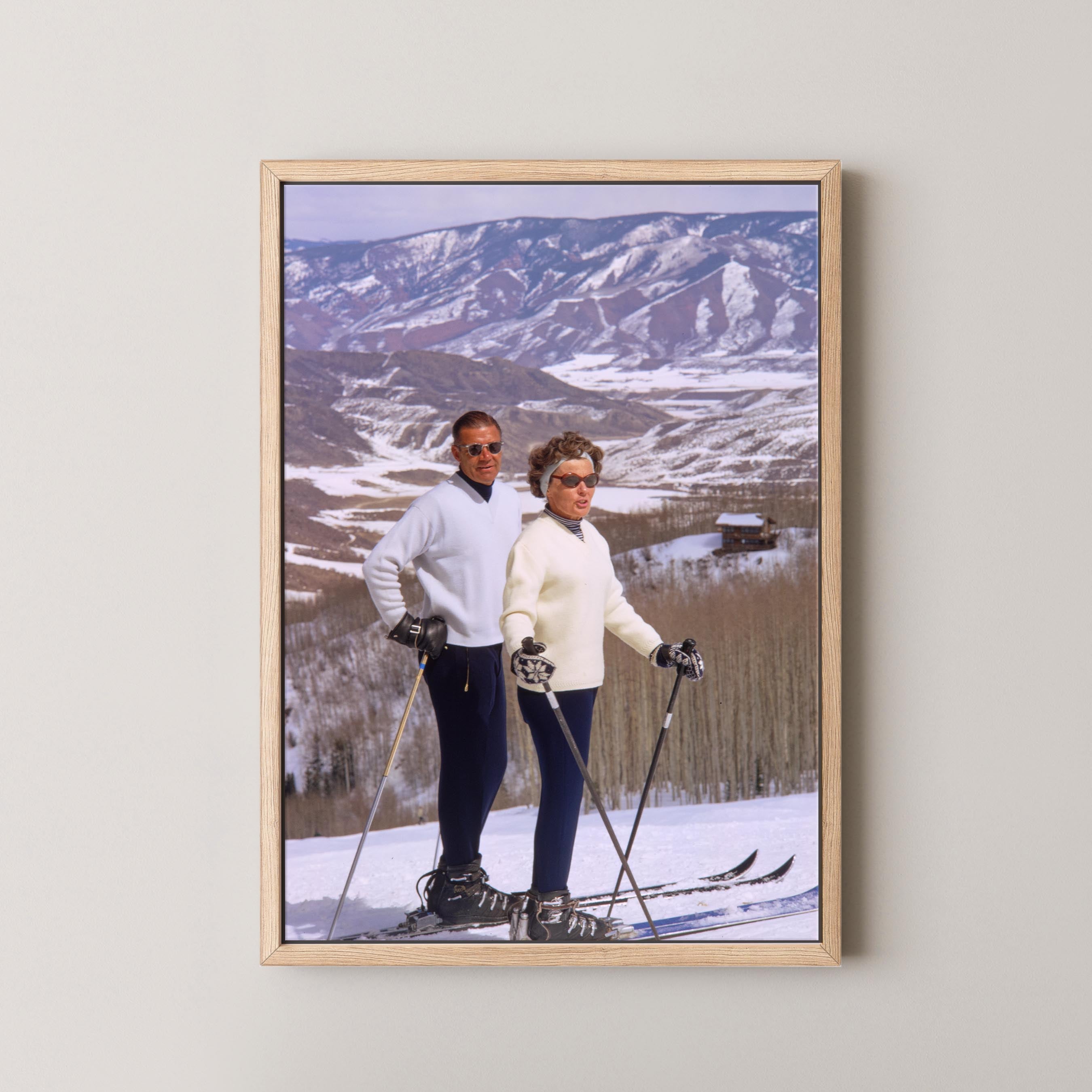 Retro Skiers