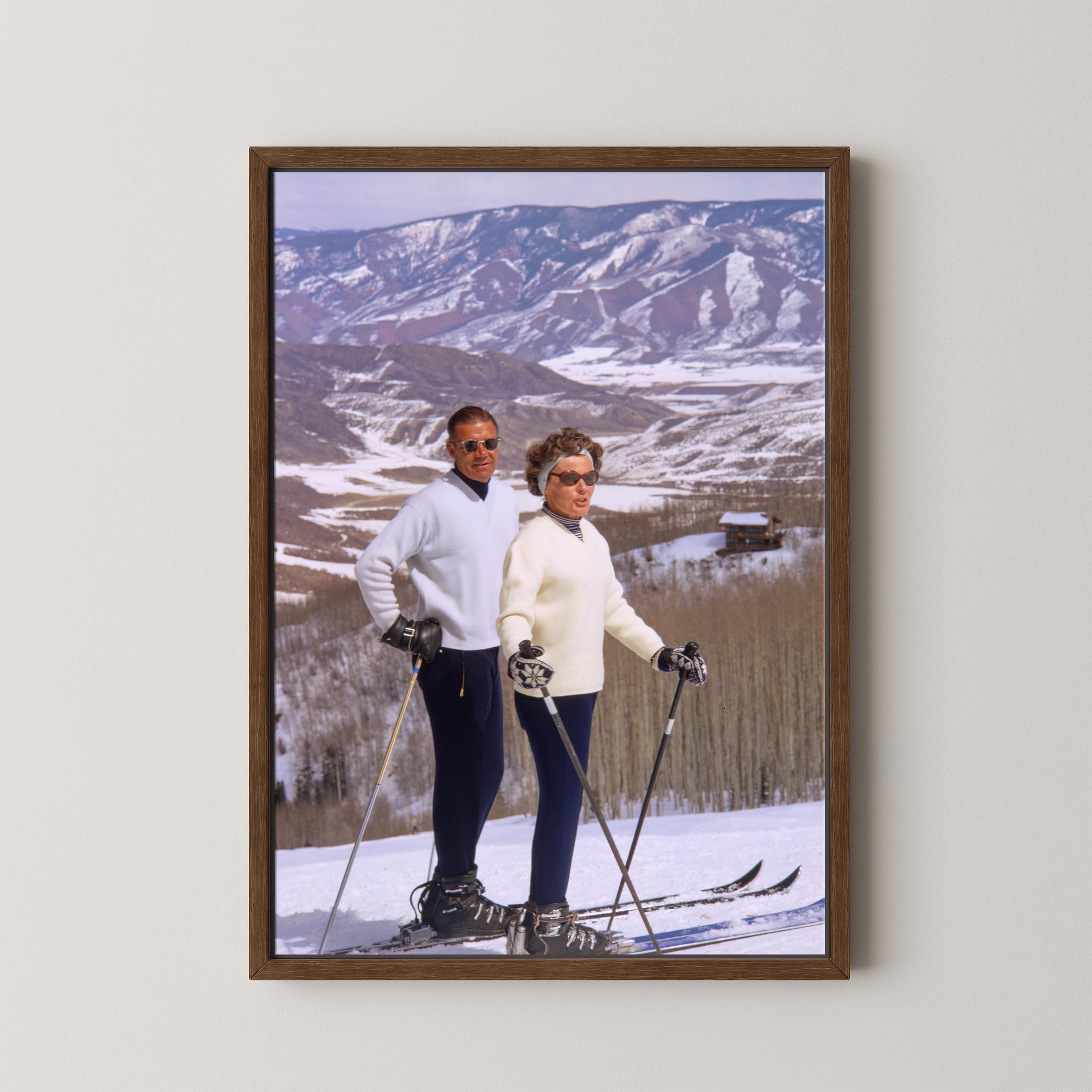 Retro Skiers